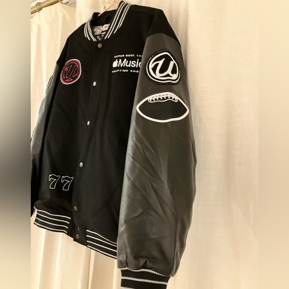 VERY RARE ๐ SUPER BOWL XLVIII USHER ๐ HALFTIME LETTERMAN'S JACKET + BAG - Picture 5 of 15